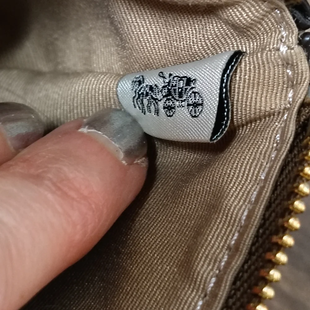 Like New COACH Shooting Stars Logo Zip Wristlet